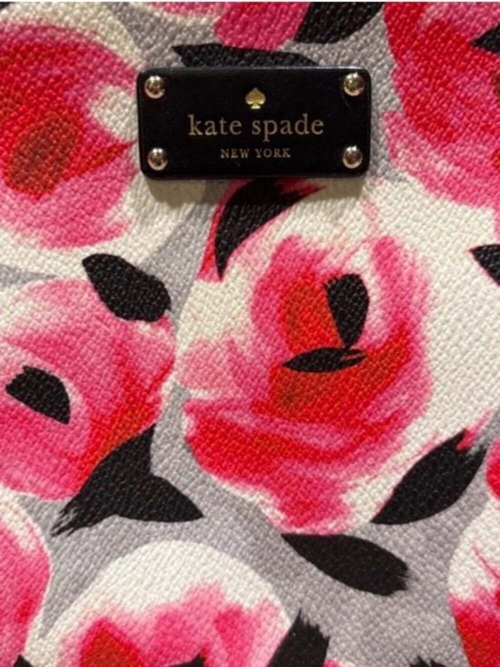 Kate Spade NY Floral Crossbody Bag Pink Rose Print Black Trim Gold Hardware - Picture 2 of 3